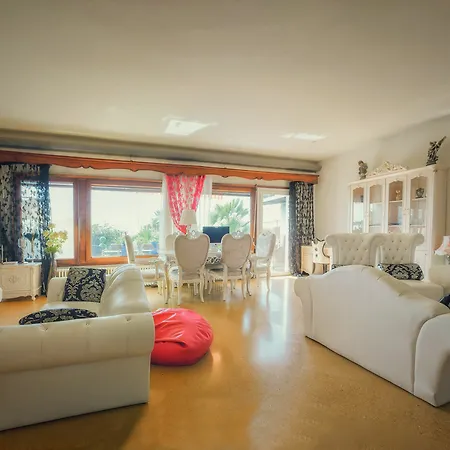 House Barcelona I * Malgrat de Mar